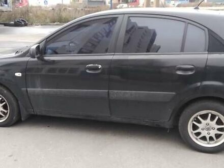 Черный Киа Рио, объемом двигателя 1.4 л и пробегом 132 тыс. км за 4000 $, фото 1 на Automoto.ua