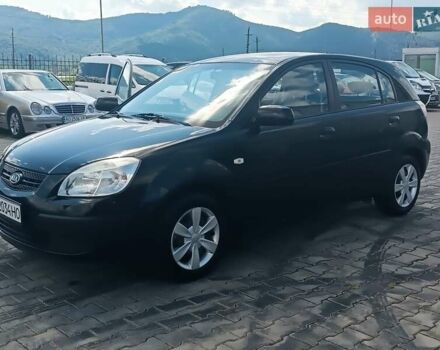 Черный Киа Рио, объемом двигателя 1.4 л и пробегом 195 тыс. км за 4800 $, фото 1 на Automoto.ua