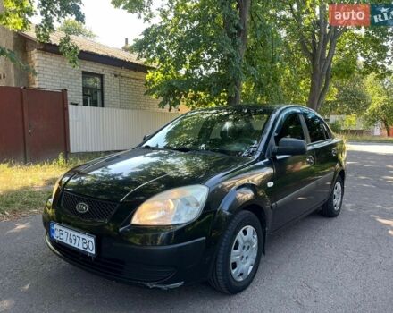 Черный Киа Рио, объемом двигателя 1.4 л и пробегом 235 тыс. км за 3200 $, фото 1 на Automoto.ua