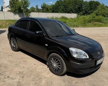 Чорний Кіа Ріо, об'ємом двигуна 1.4 л та пробігом 135 тис. км за 5500 $, фото 1 на Automoto.ua