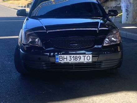 Черный Киа Рио, объемом двигателя 1.5 л и пробегом 200 тыс. км за 2900 $, фото 1 на Automoto.ua