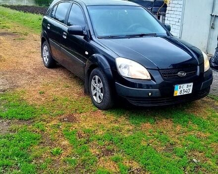 Черный Киа Рио, объемом двигателя 1.4 л и пробегом 160 тыс. км за 4500 $, фото 1 на Automoto.ua