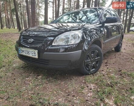 Черный Киа Рио, объемом двигателя 1.34 л и пробегом 167 тыс. км за 5000 $, фото 1 на Automoto.ua