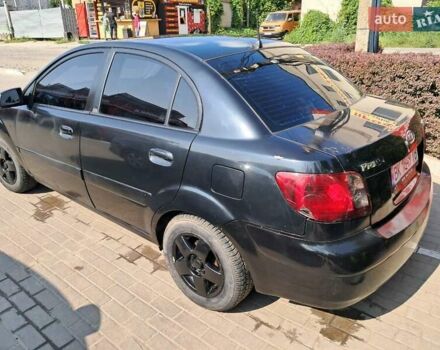 Черный Киа Рио, объемом двигателя 1.4 л и пробегом 220 тыс. км за 2000 $, фото 1 на Automoto.ua