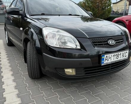 Черный Киа Рио, объемом двигателя 1.4 л и пробегом 188 тыс. км за 4900 $, фото 1 на Automoto.ua