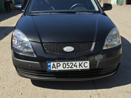 Черный Киа Рио, объемом двигателя 1.5 л и пробегом 239 тыс. км за 4498 $, фото 1 на Automoto.ua