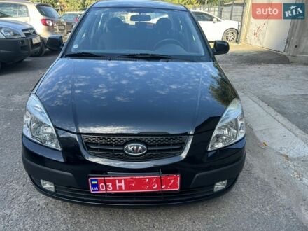 Черный Киа Рио, объемом двигателя 1.4 л и пробегом 167 тыс. км за 4800 $, фото 1 на Automoto.ua