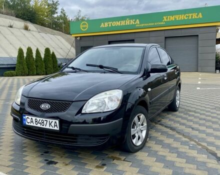 Черный Киа Рио, объемом двигателя 1.4 л и пробегом 152 тыс. км за 4600 $, фото 1 на Automoto.ua