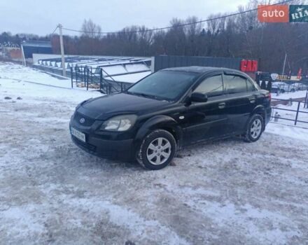 Черный Киа Рио, объемом двигателя 1.4 л и пробегом 273 тыс. км за 3700 $, фото 1 на Automoto.ua
