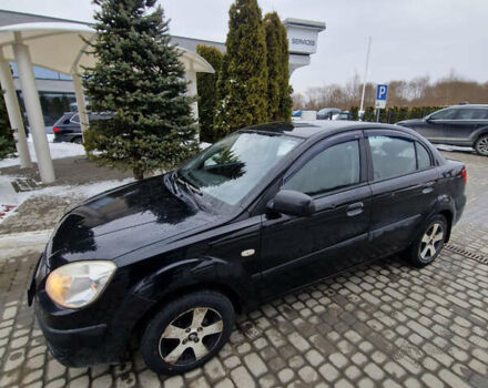Чорний Кіа Ріо, об'ємом двигуна 1.49 л та пробігом 234 тис. км за 3400 $, фото 1 на Automoto.ua