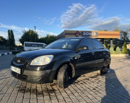 Черный Киа Рио, объемом двигателя 1.4 л и пробегом 259 тыс. км за 3300 $, фото 1 на Automoto.ua