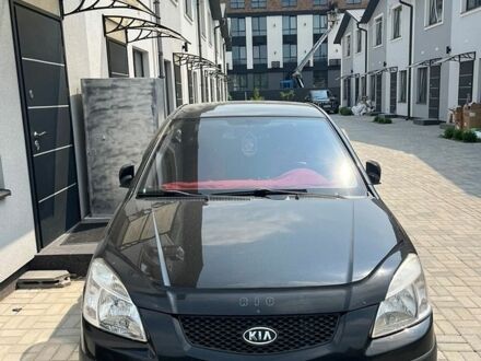Черный Киа Рио, объемом двигателя 1.5 л и пробегом 259 тыс. км за 4400 $, фото 1 на Automoto.ua