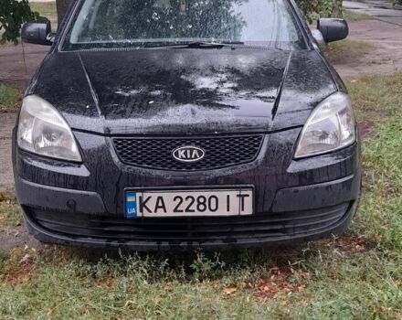 Чорний Кіа Ріо, об'ємом двигуна 1.4 л та пробігом 270 тис. км за 2198 $, фото 1 на Automoto.ua