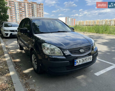Чорний Кіа Ріо, об'ємом двигуна 1.4 л та пробігом 189 тис. км за 5900 $, фото 1 на Automoto.ua
