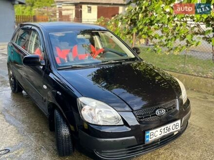 Черный Киа Рио, объемом двигателя 1.4 л и пробегом 210 тыс. км за 5500 $, фото 1 на Automoto.ua