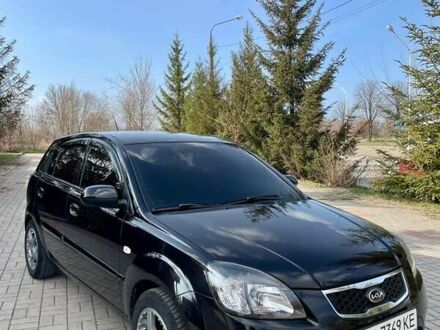 Кіа Ріо 2009 у Запоріжжя на Automoto.ua Чорний Кіа Ріо, об'ємом двигуна 1.4 л та пробігом 127 тис. км за 4800 $, фото 1 на Automoto.ua