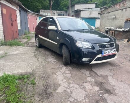 Чорний Кіа Ріо, об'ємом двигуна 1.5 л та пробігом 264 тис. км за 5500 $, фото 1 на Automoto.ua