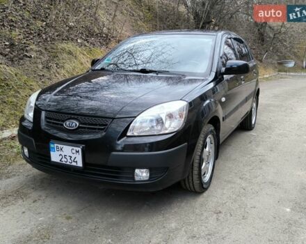 Черный Киа Рио, объемом двигателя 1.4 л и пробегом 198 тыс. км за 5200 $, фото 1 на Automoto.ua