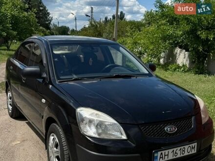 Чорний Кіа Ріо, об'ємом двигуна 1.4 л та пробігом 256 тис. км за 2900 $, фото 1 на Automoto.ua