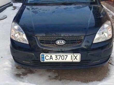 Чорний Кіа Ріо, об'ємом двигуна 1.4 л та пробігом 89 тис. км за 4000 $, фото 1 на Automoto.ua