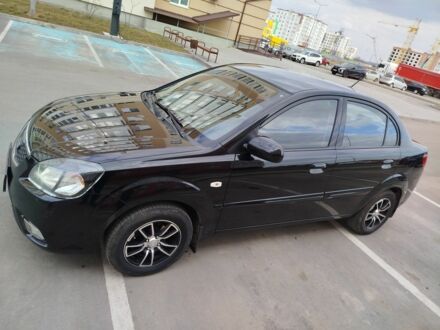 Черный Киа Рио, объемом двигателя 0 л и пробегом 155 тыс. км за 5500 $, фото 1 на Automoto.ua