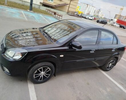Черный Киа Рио, объемом двигателя 0 л и пробегом 155 тыс. км за 5500 $, фото 1 на Automoto.ua