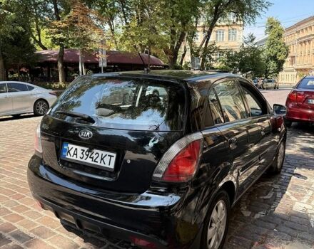 Черный Киа Рио, объемом двигателя 1.4 л и пробегом 245 тыс. км за 5800 $, фото 1 на Automoto.ua