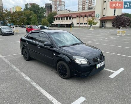Черный Киа Рио, объемом двигателя 1.4 л и пробегом 179 тыс. км за 5000 $, фото 1 на Automoto.ua