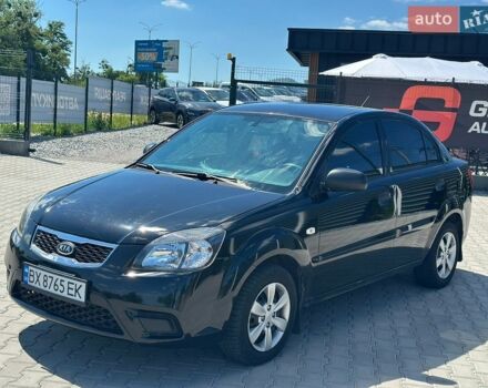 Черный Киа Рио, объемом двигателя 1.4 л и пробегом 50 тыс. км за 4899 $, фото 1 на Automoto.ua