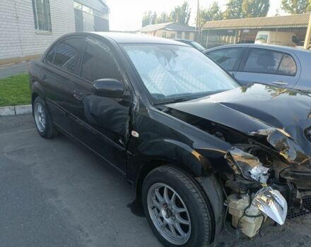 Черный Киа Рио, объемом двигателя 1.4 л и пробегом 160 тыс. км за 2608 $, фото 1 на Automoto.ua