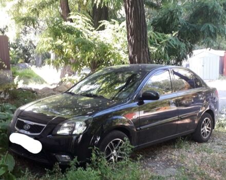 Черный Киа Рио, объемом двигателя 1.4 л и пробегом 81 тыс. км за 8000 $, фото 1 на Automoto.ua