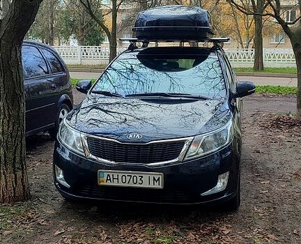 Чорний Кіа Ріо, об'ємом двигуна 1.6 л та пробігом 17600 тис. км за 7300 $, фото 1 на Automoto.ua