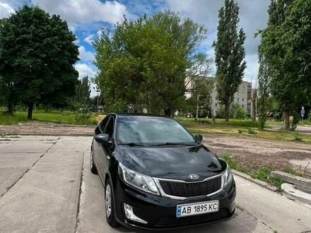 Черный Киа Рио, объемом двигателя 1.4 л и пробегом 199 тыс. км за 8800 $, фото 1 на Automoto.ua
