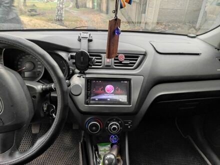 Черный Киа Рио, объемом двигателя 1.4 л и пробегом 94 тыс. км за 6500 $, фото 1 на Automoto.ua