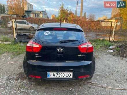 Черный Киа Рио, объемом двигателя 1.12 л и пробегом 177 тыс. км за 1700 $, фото 1 на Automoto.ua