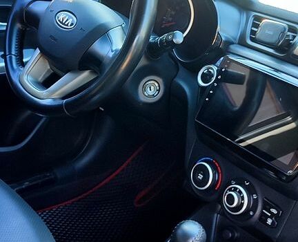 Черный Киа Рио, объемом двигателя 1.4 л и пробегом 120 тыс. км за 7700 $, фото 1 на Automoto.ua