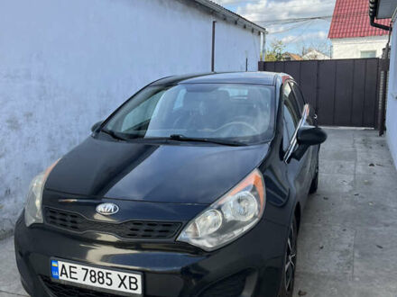 Черный Киа Рио, объемом двигателя 1.6 л и пробегом 280 тыс. км за 7700 $, фото 1 на Automoto.ua