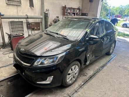 Черный Киа Рио, объемом двигателя 1.6 л и пробегом 105 тыс. км за 2693 $, фото 1 на Automoto.ua
