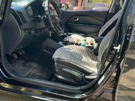Чорний Кіа Ріо, об'ємом двигуна 1.2 л та пробігом 140 тис. км за 6900 $, фото 1 на Automoto.ua