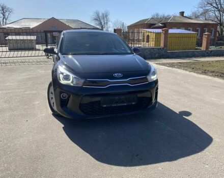 Черный Киа Рио, объемом двигателя 1.4 л и пробегом 87 тыс. км за 288 $, фото 1 на Automoto.ua