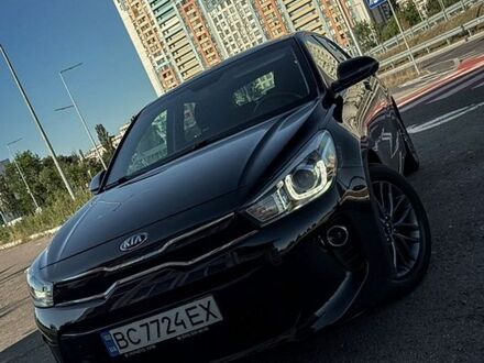 Черный Киа Рио, объемом двигателя 1.37 л и пробегом 67 тыс. км за 14999 $, фото 1 на Automoto.ua