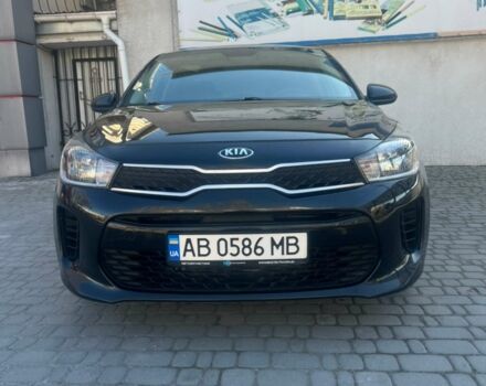 Черный Киа Рио, объемом двигателя 1.59 л и пробегом 89 тыс. км за 11100 $, фото 1 на Automoto.ua
