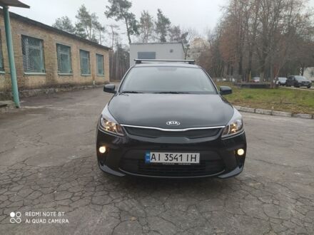 Черный Киа Рио, объемом двигателя 1.4 л и пробегом 53 тыс. км за 14000 $, фото 1 на Automoto.ua