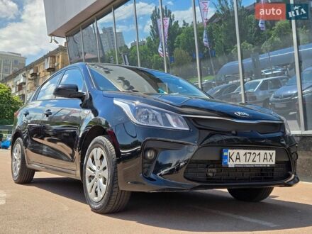 Чорний Кіа Ріо, об'ємом двигуна 1.4 л та пробігом 61 тис. км за 10500 $, фото 1 на Automoto.ua