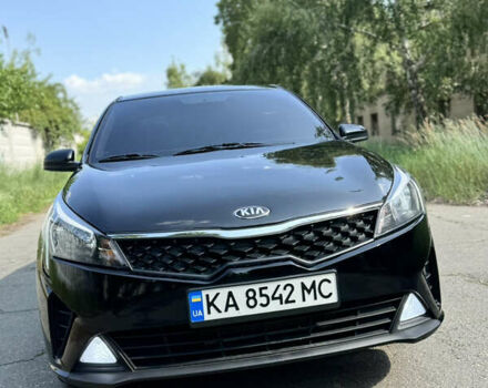 Чорний Кіа Ріо, об'ємом двигуна 1.37 л та пробігом 25 тис. км за 12999 $, фото 1 на Automoto.ua