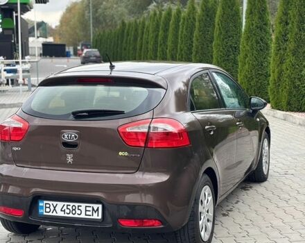 Коричневий Кіа Ріо, об'ємом двигуна 1.12 л та пробігом 298 тис. км за 4900 $, фото 3 на Automoto.ua