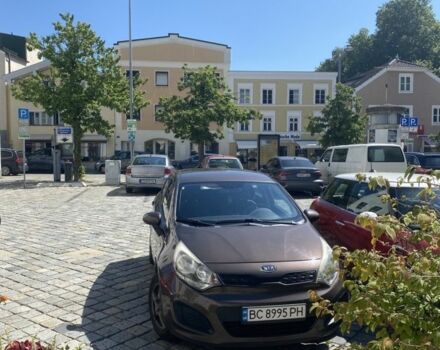 Коричневий Кіа Ріо, об'ємом двигуна 1.1 л та пробігом 234 тис. км за 6100 $, фото 4 на Automoto.ua