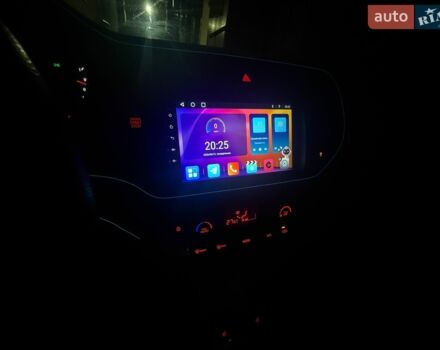 Коричневий Кіа Ріо, об'ємом двигуна 1.4 л та пробігом 230 тис. км за 7000 $, фото 5 на Automoto.ua