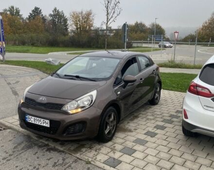 Коричневий Кіа Ріо, об'ємом двигуна 1.1 л та пробігом 234 тис. км за 5500 $, фото 2 на Automoto.ua