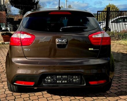 Коричневий Кіа Ріо, об'ємом двигуна 1.4 л та пробігом 89 тис. км за 4100 $, фото 4 на Automoto.ua